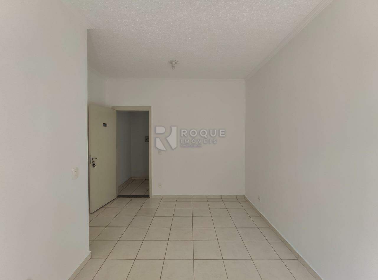 Apartamento à venda no bairro Jardim Parque Novo Mundo: Sala 