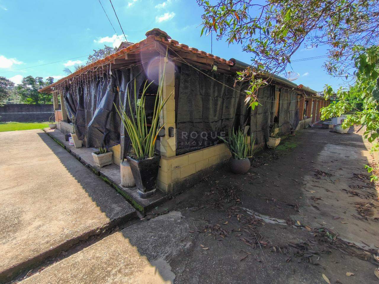 Chácara à venda no bairro Bairro do Pinhal: FUNDOS