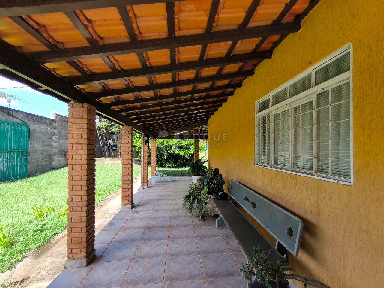 Chácara à venda no bairro Bairro do Pinhal: VARANDA