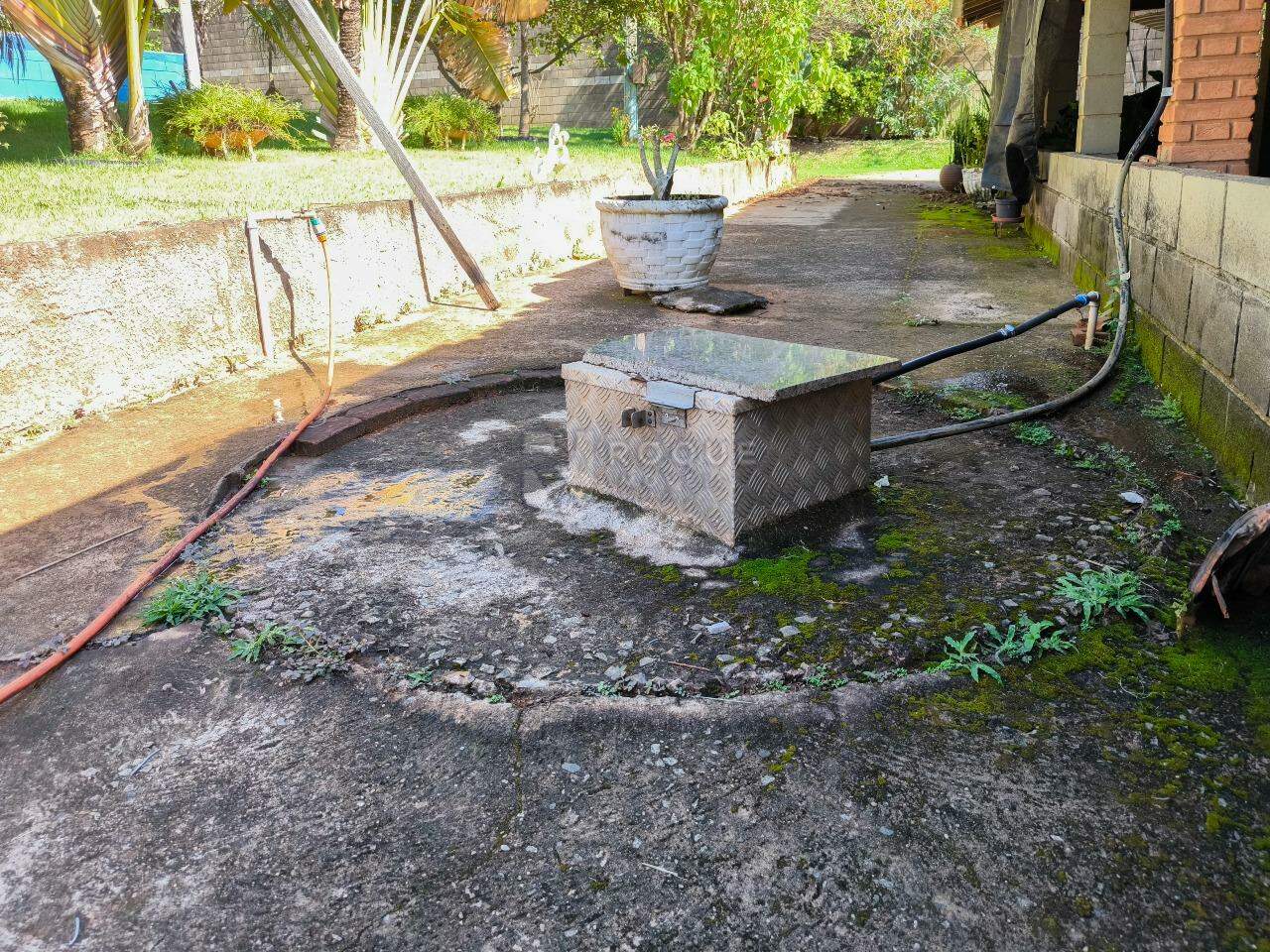 Chácara à venda no bairro Bairro do Pinhal: POÇO CAIPIRA