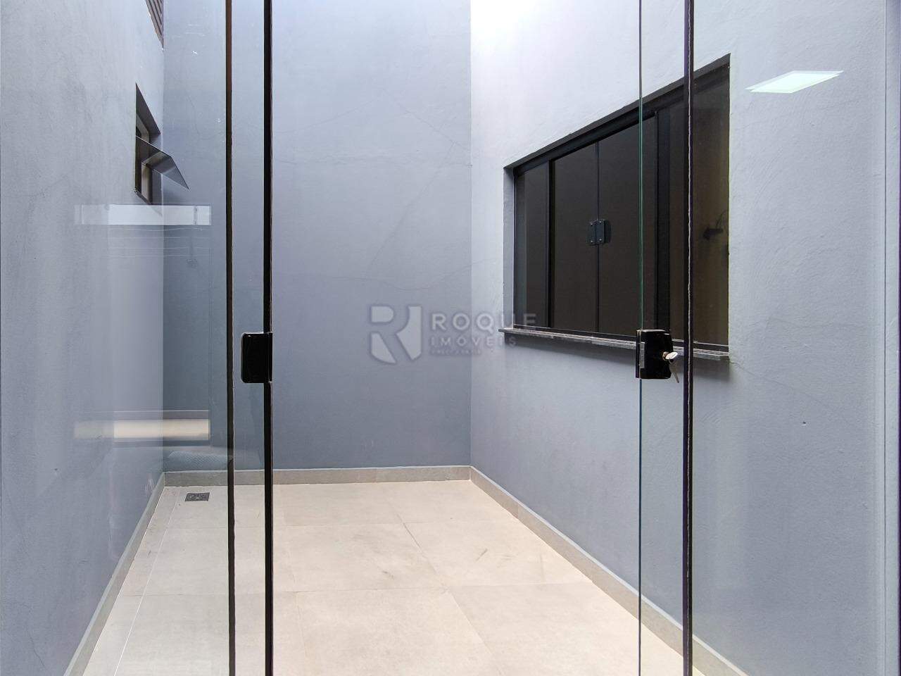 Casa Residencial à venda no bairro Jardim Marajoara: JARDIM DE INVERNO