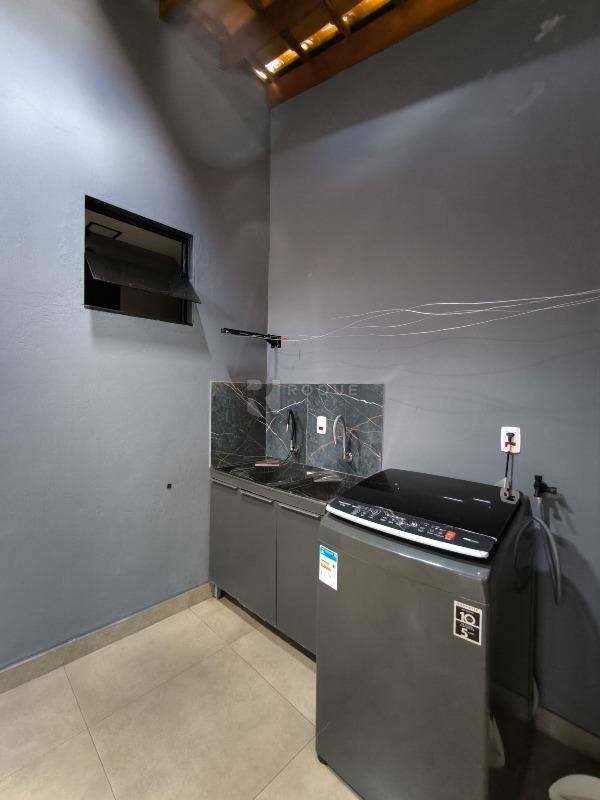 Casa Residencial à venda no bairro Jardim Marajoara: LAVANDERIA