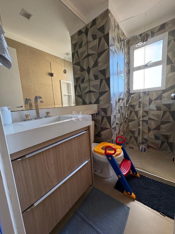 Apartamento à venda no bairro Vila Primavera: 