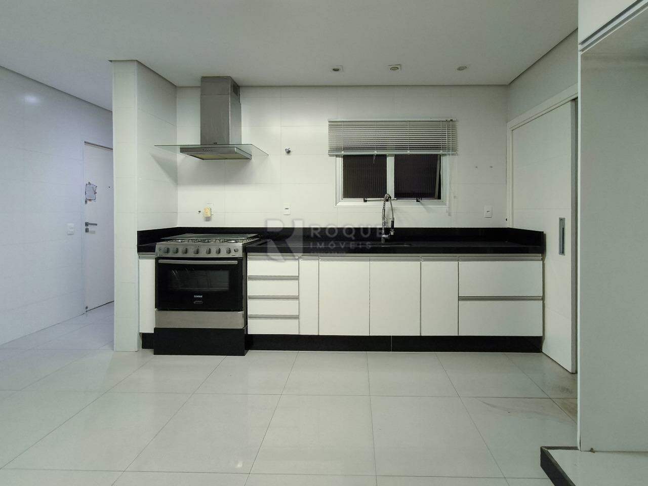 Apartamento à venda no bairro Centro: COZINHA