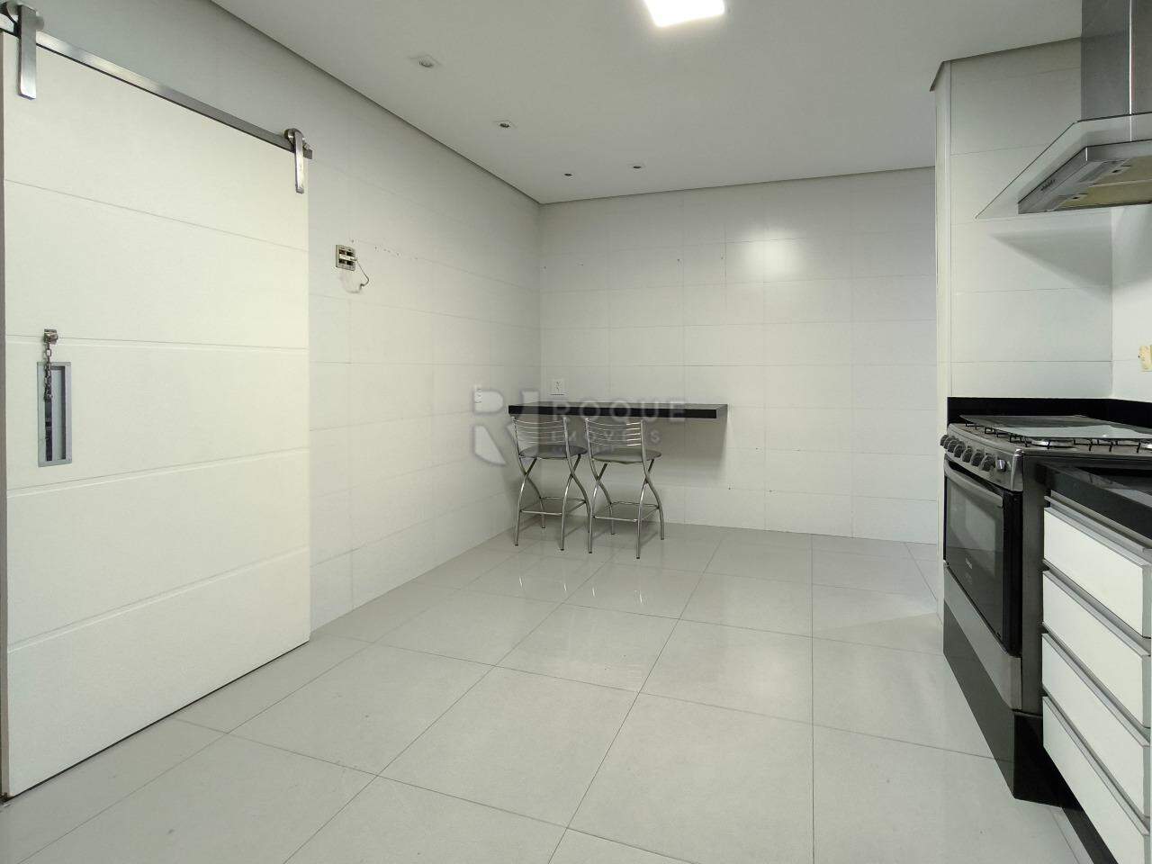 Apartamento à venda no bairro Centro: COZINHA