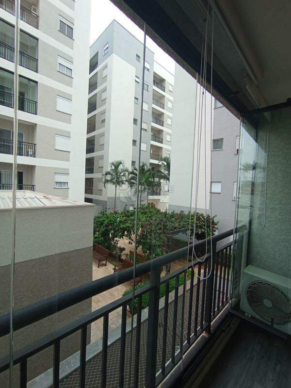 Apartamento à venda no bairro Chácaras Antonieta: 