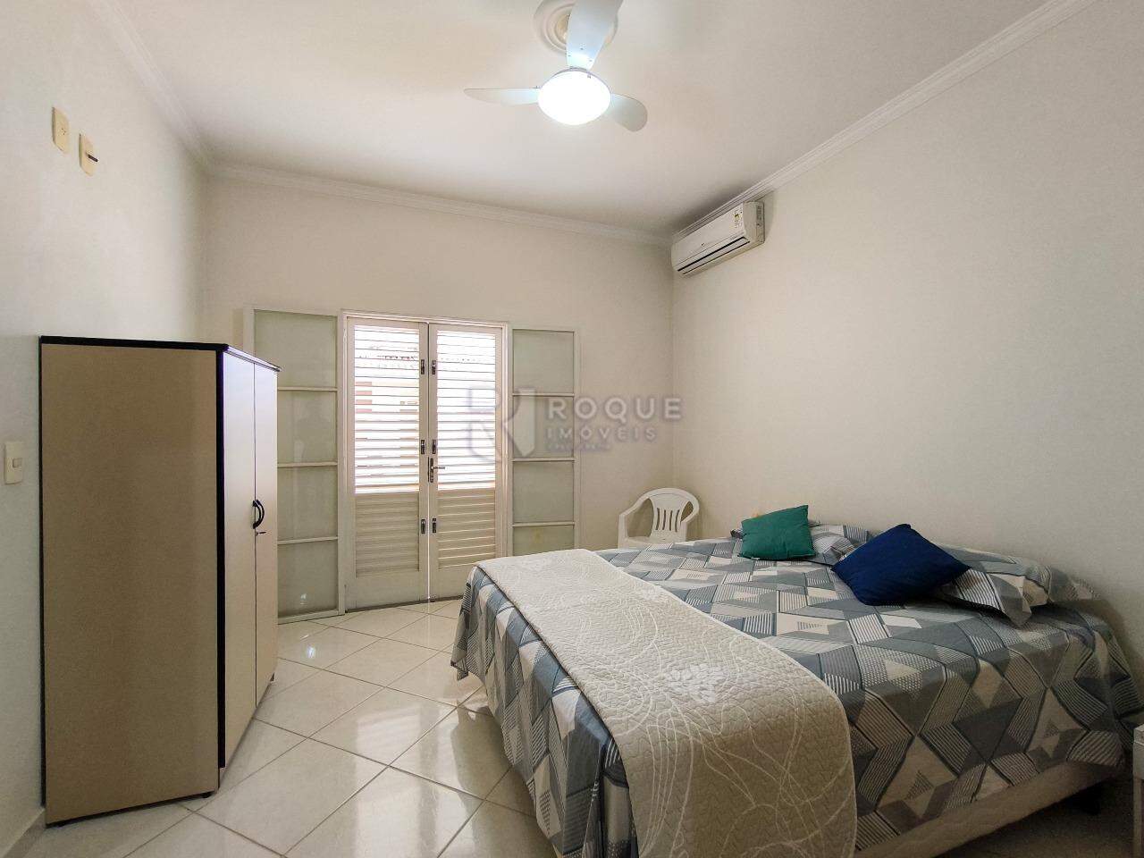 Casa Residencial à venda no bairro Centro: SUÍTE