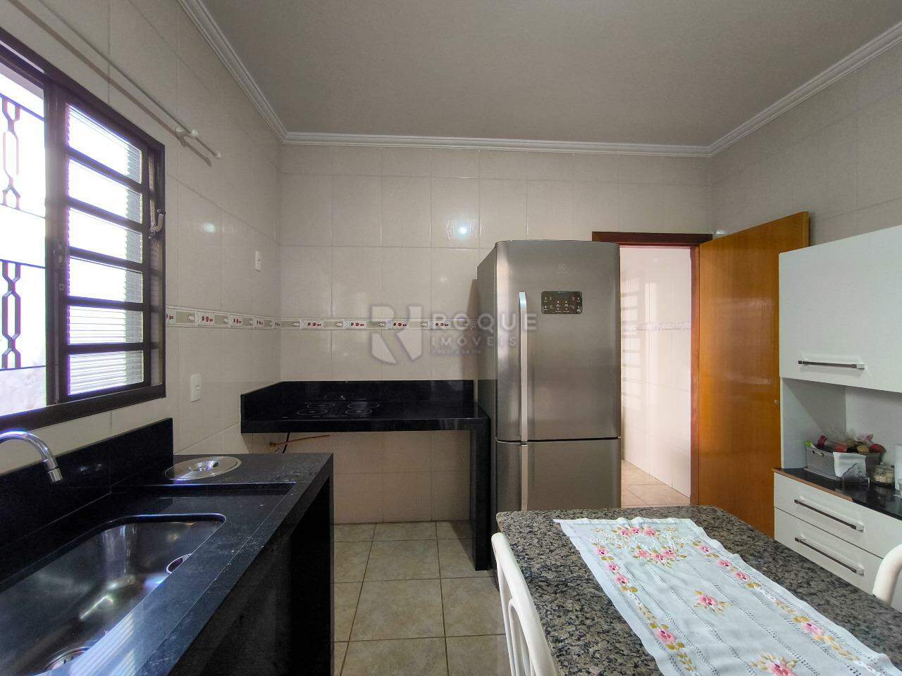 Casa Residencial à venda no bairro Jardim Manacá: COZINHA