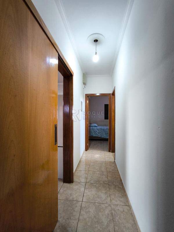Casa Residencial à venda no bairro Jardim Manacá: CORREDOR INTERNO