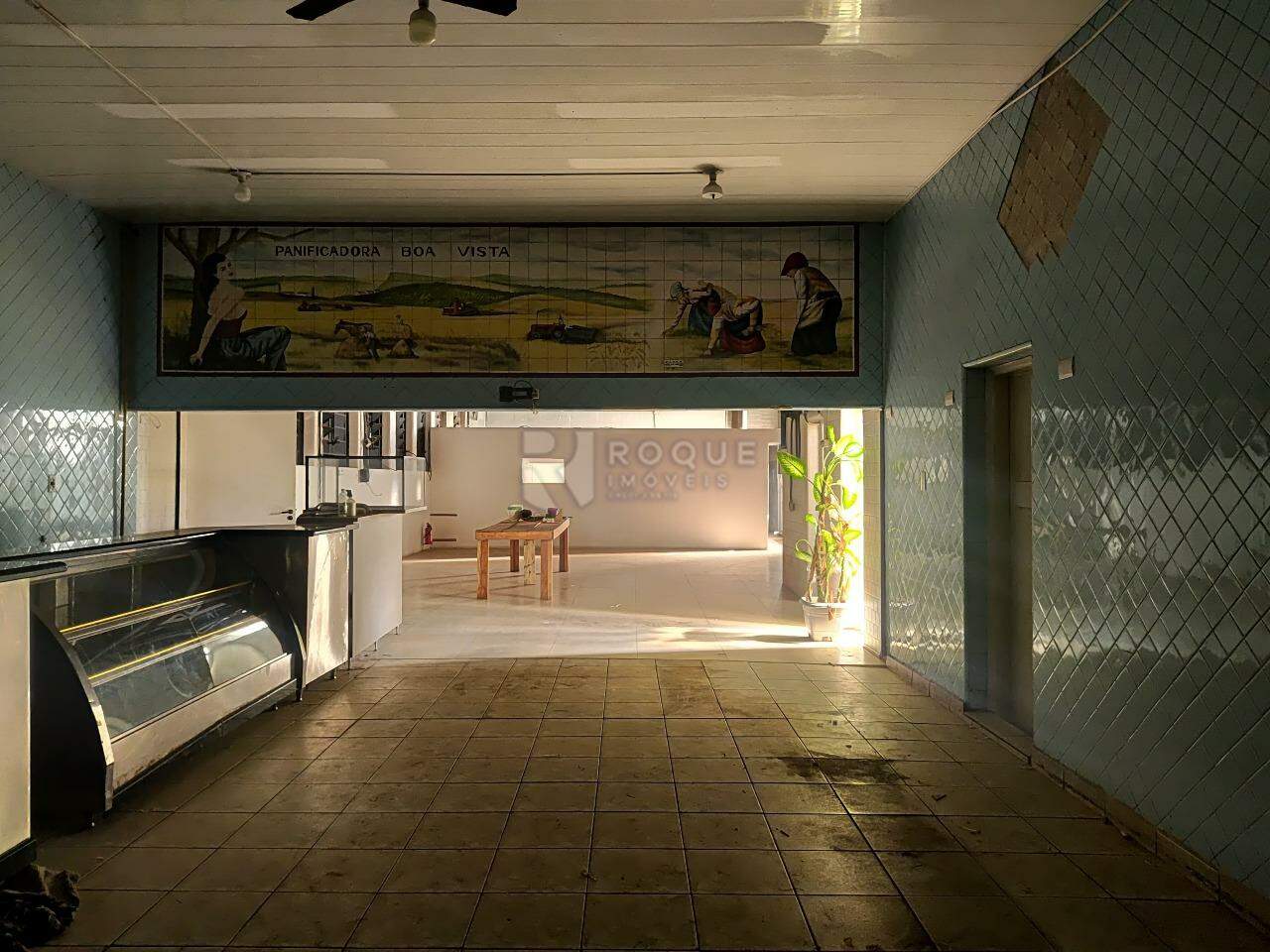 Casa Comercial à venda no bairro Boa Vista: Salão
