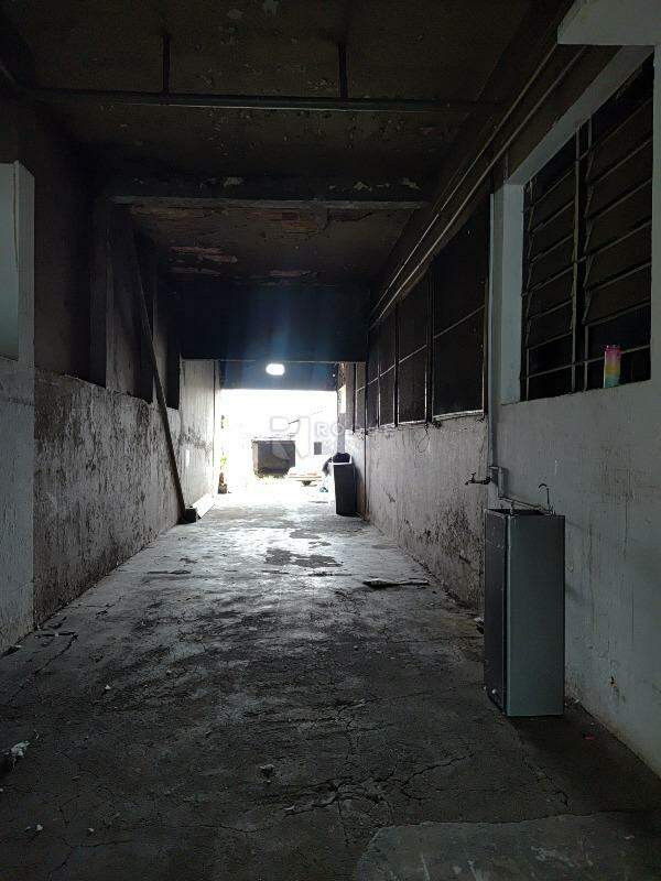 Casa Comercial à venda no bairro Boa Vista: Garagem