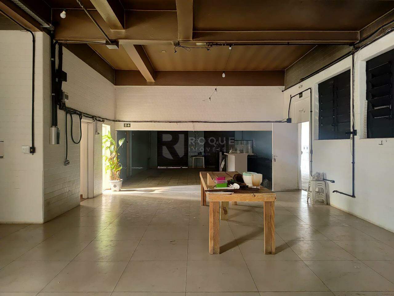 Casa Comercial à venda no bairro Boa Vista: Salão