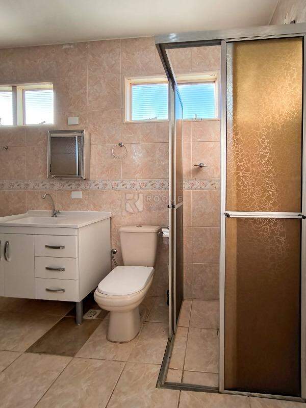 Casa Residencial à venda no bairro Parque Residencial Abílio Pedro: WC SOCIAL PISO SUPERIOR