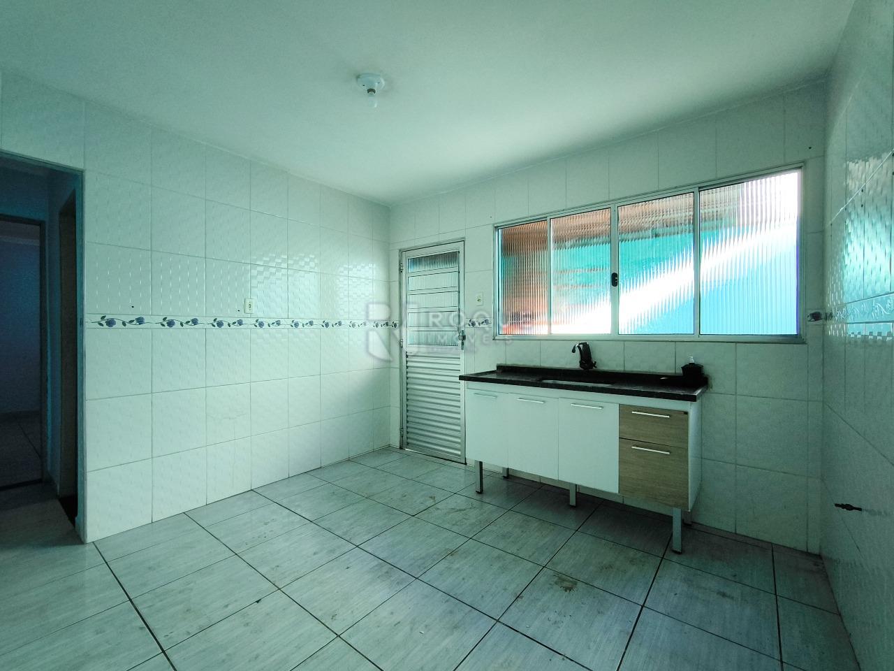 Casa Residencial à venda no bairro Jardim São Lourenço: COZINHA