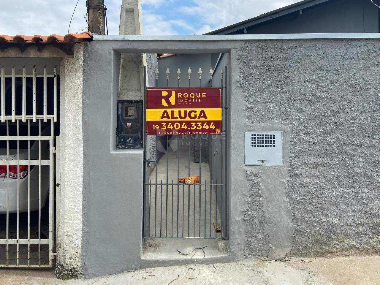 Casa Residencial para aluguel no bairro Jardim Presidente Dutra: Fachada