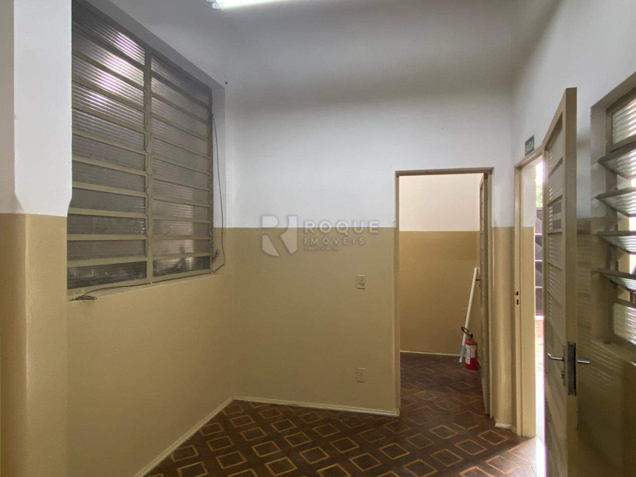 Barracão/Galpão para aluguel no bairro Jardim Orestes Veroni: Escritório