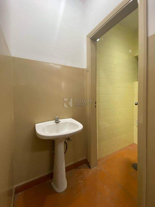 Barracão/Galpão para aluguel no bairro Jardim Orestes Veroni: Wc Feminino