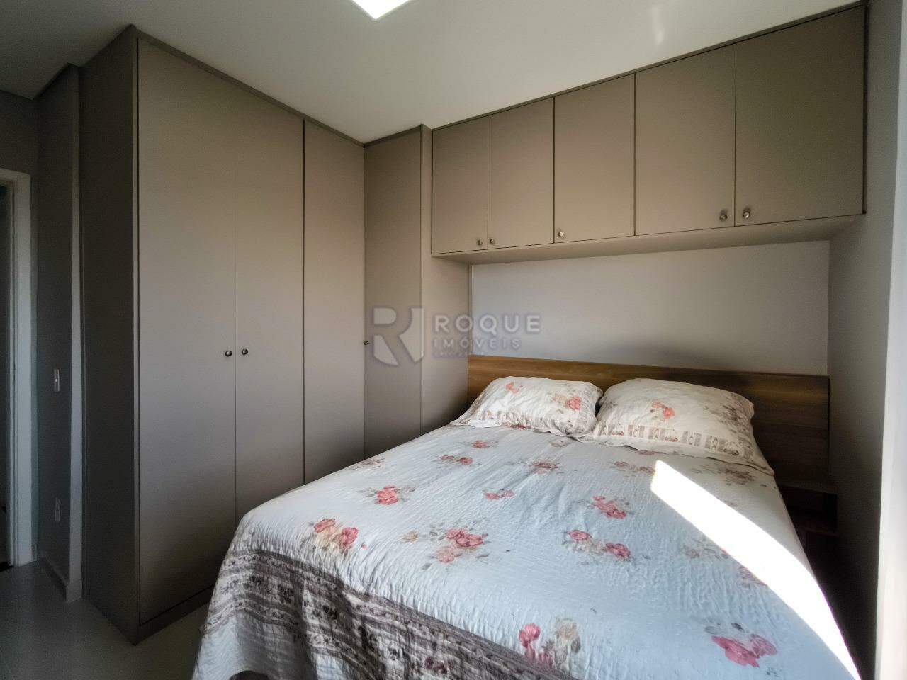 Apartamento à venda no bairro Parque Hippolyto: DORMITÓRIO 1