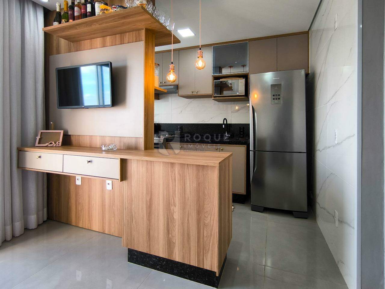 Apartamento à venda no bairro Parque Hippolyto: COZINHA