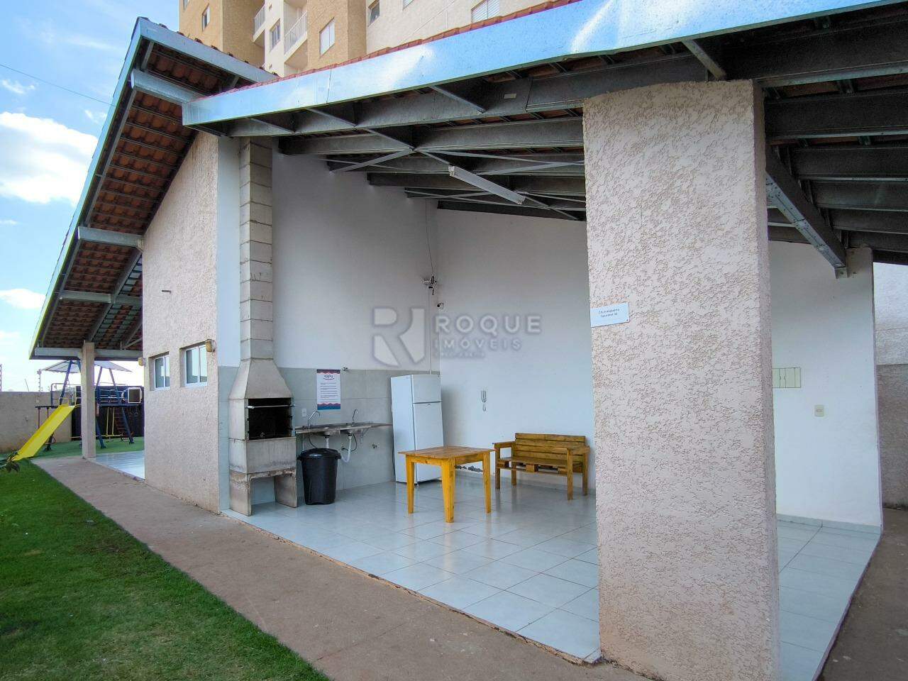 Apartamento à venda no bairro Parque Hippolyto: ÁREA GOURMET