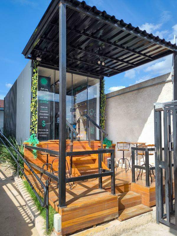 Apartamento à venda no bairro Parque Hippolyto: MERCADO