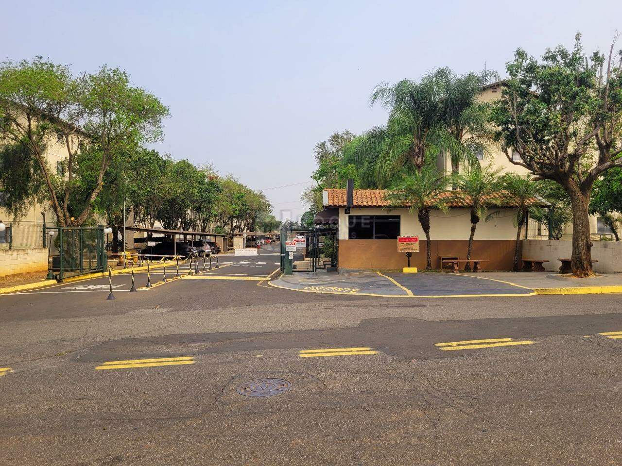 Apartamento para aluguel no bairro Itaipu: Fachada