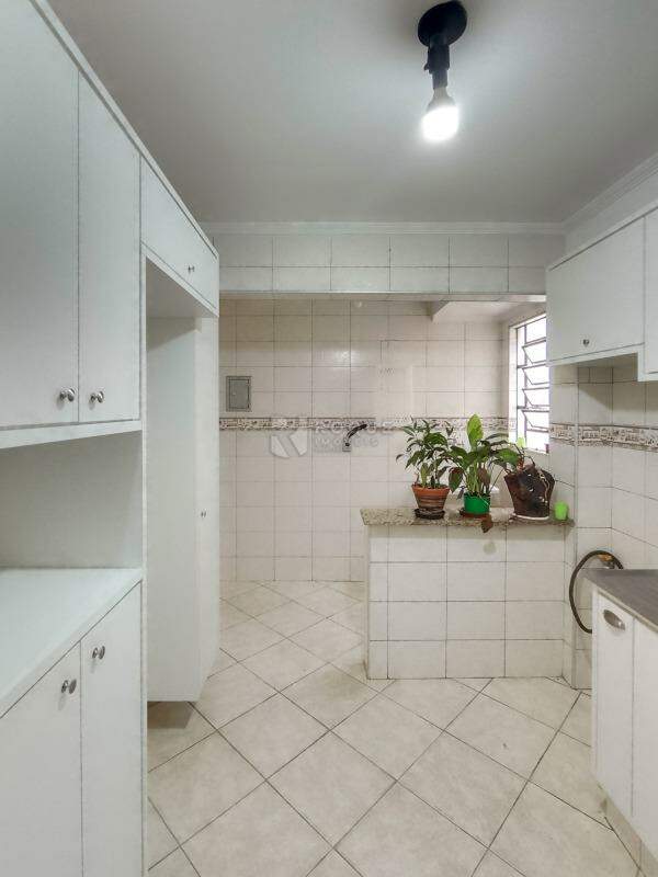 Apartamento para aluguel no bairro Itaipu: Cozinha