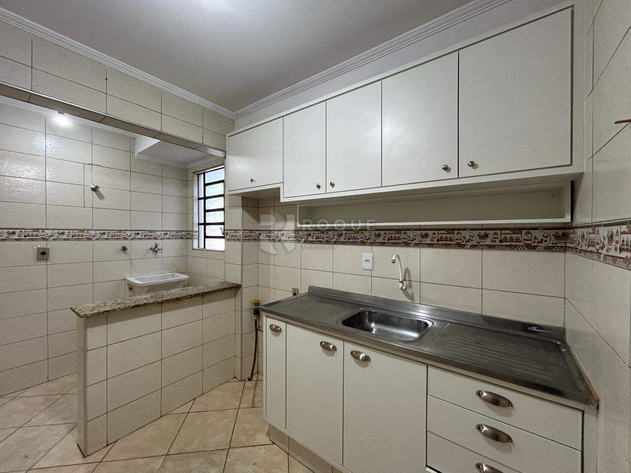Apartamento para aluguel no bairro Itaipu: Cozinha