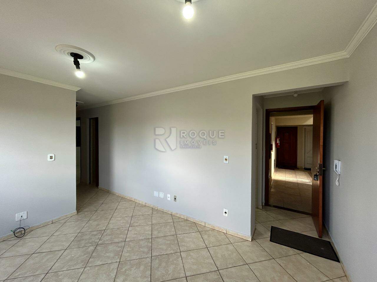 Apartamento para aluguel no bairro Itaipu: Sala