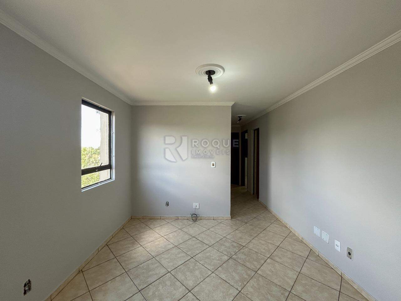 Apartamento para aluguel no bairro Itaipu: Sala