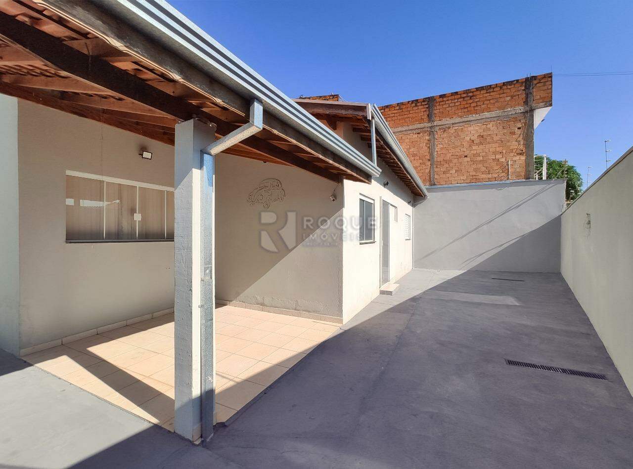 Casa Residencial para aluguel no bairro Jardim Campo Belo: Frente 