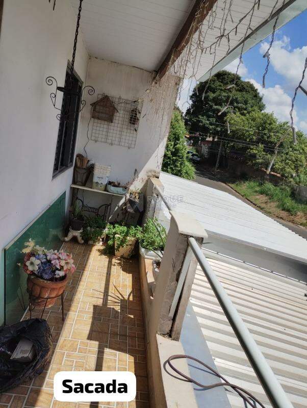 Casa Residencial à venda no bairro Monte Carlo: 