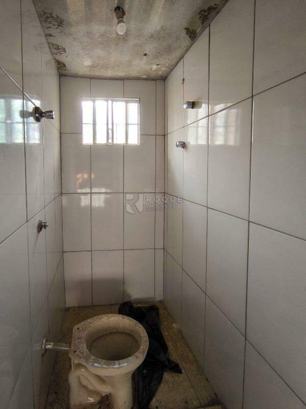 Casa Residencial à venda no bairro Jardim Boa Esperança: BANHEIRO SOCIAL EDÍCULA