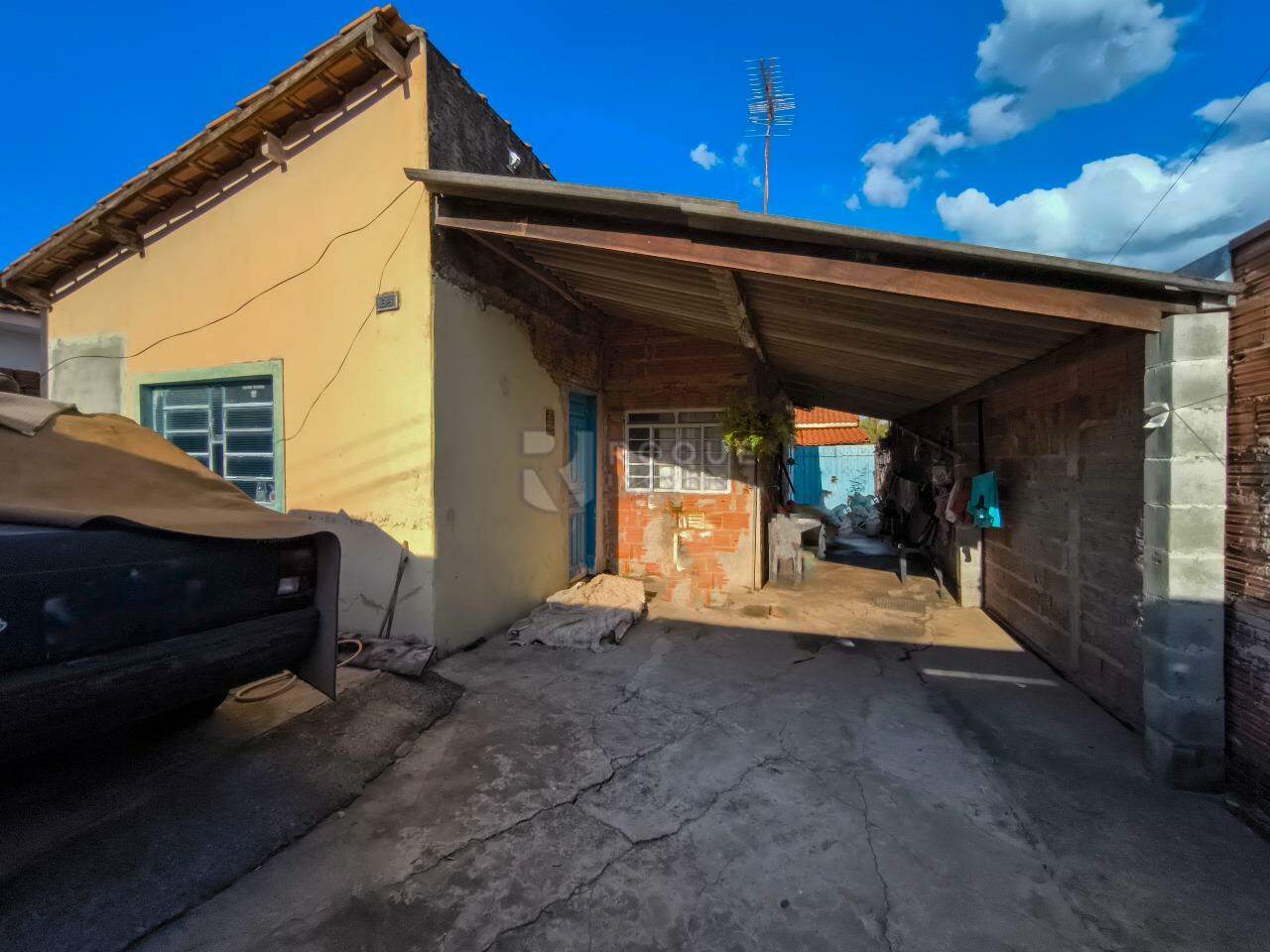 Casa Residencial à venda no bairro Jardim Boa Esperança: GARAGEM