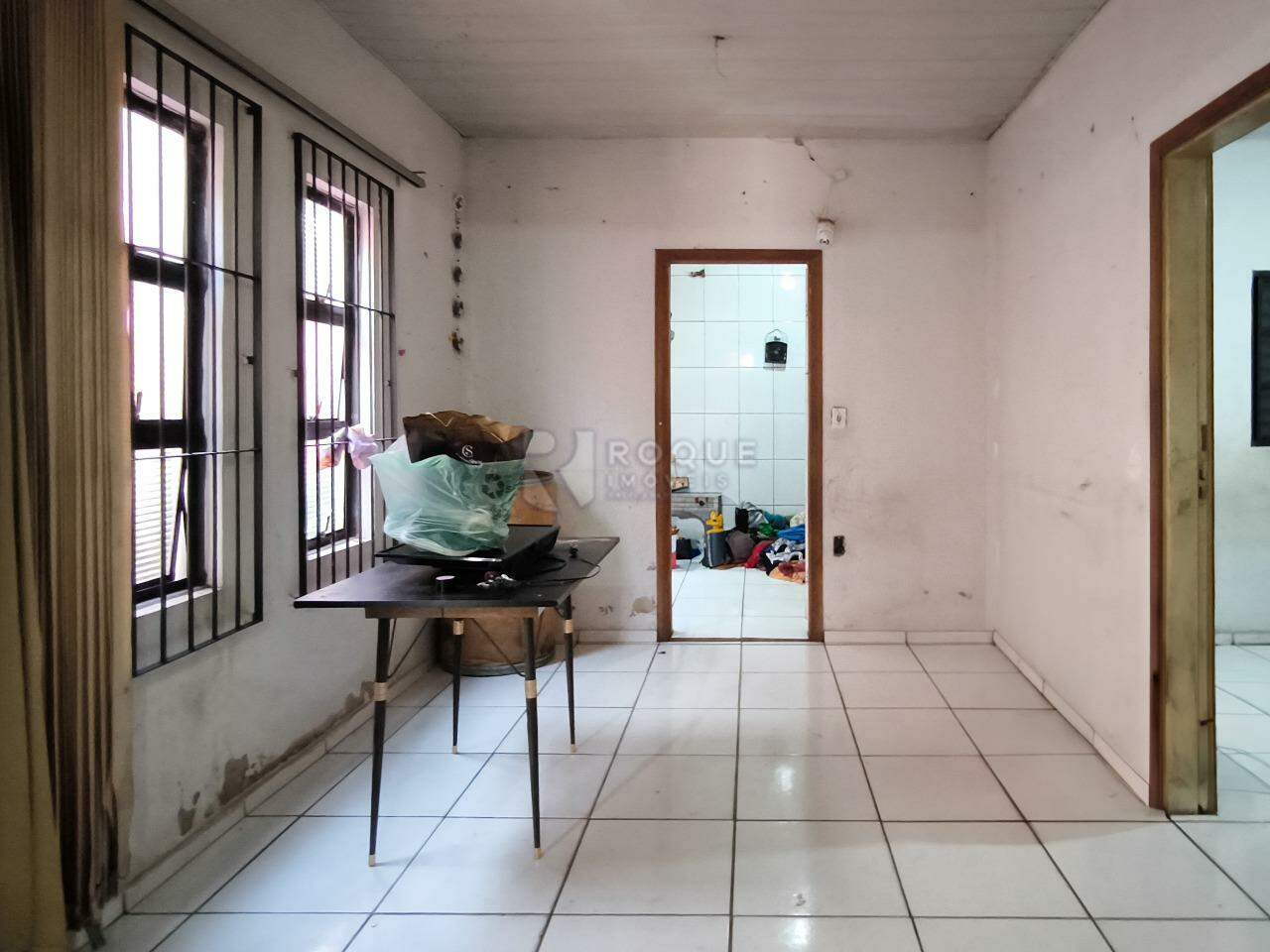 Casa Residencial à venda no bairro Centro: SALA