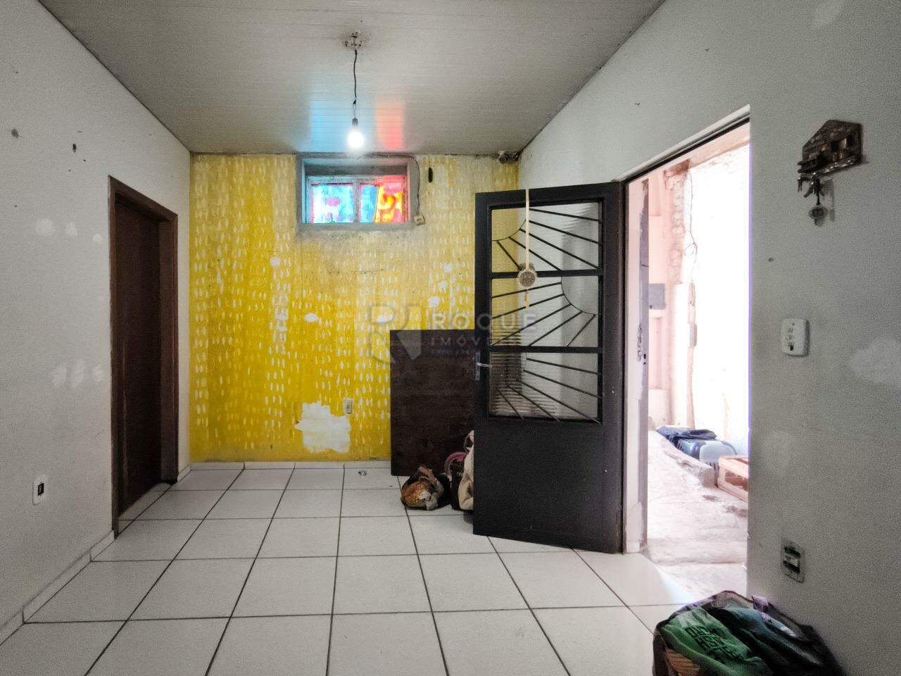 Casa Residencial à venda no bairro Centro: SALA