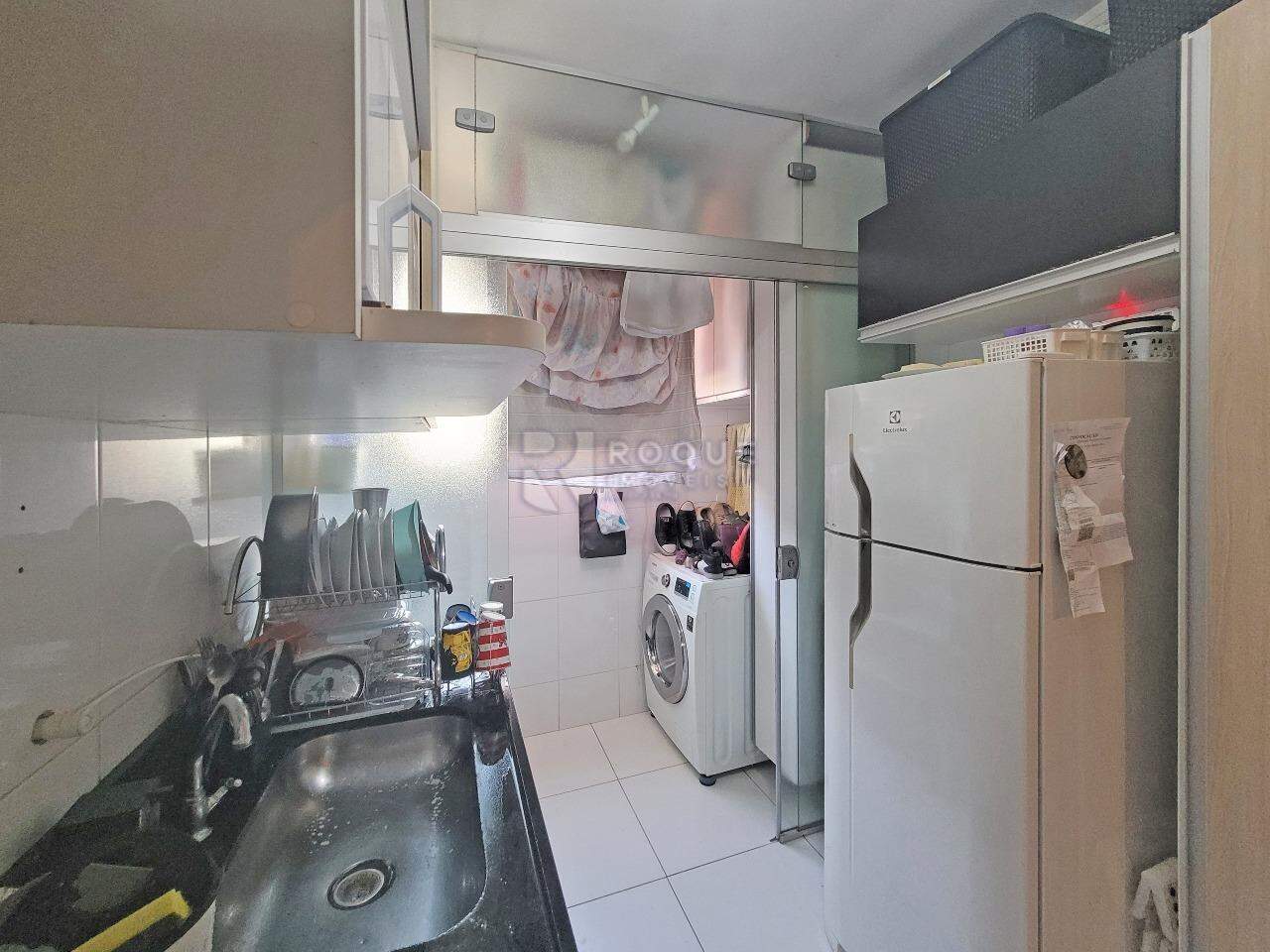 Apartamento à venda no bairro Jardim do Lago: COZINHA