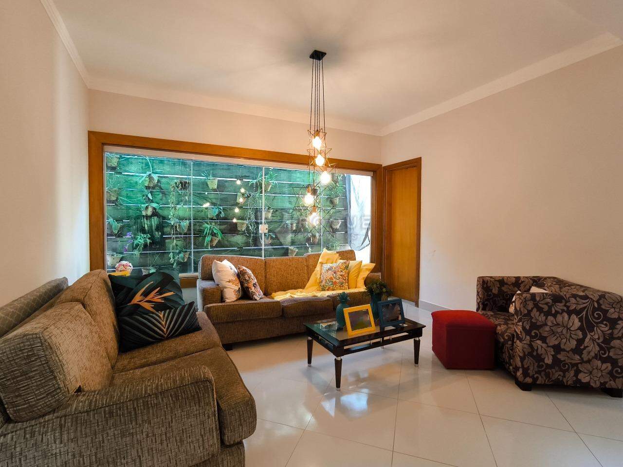 Chácara à venda no bairro Estancia das flores: SALA DE ESTAR