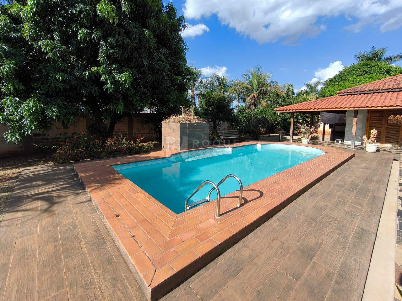 Chácara à venda no bairro Estancia das flores: PISCINA