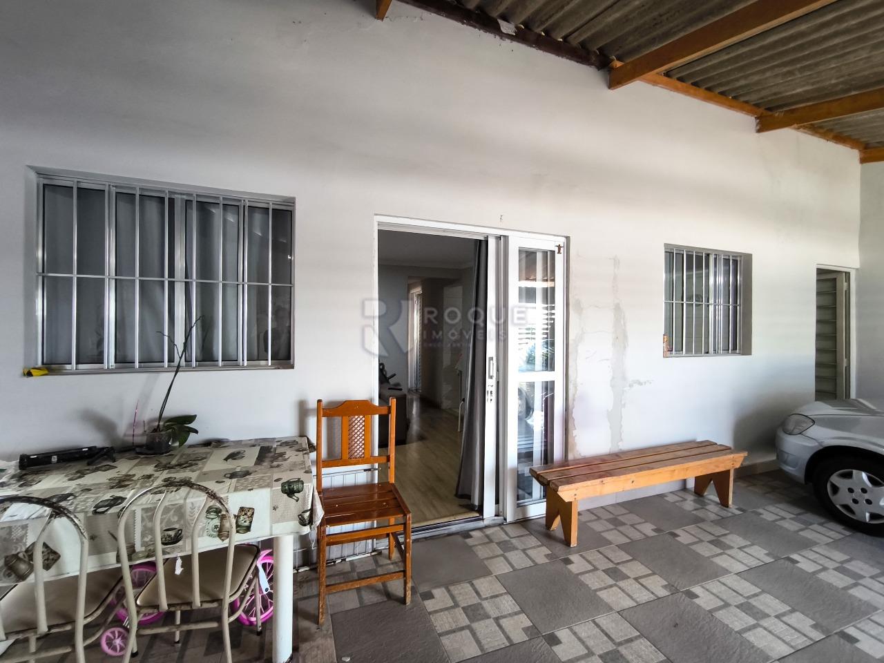 Casa Residencial à venda no bairro Conjunto Habitacional Victor D’Andrea: FRENTE