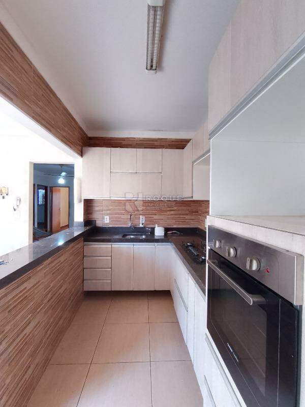 Casa Residencial para aluguel no bairro Jardim Nossa Senhora de Fátima: Cozinha