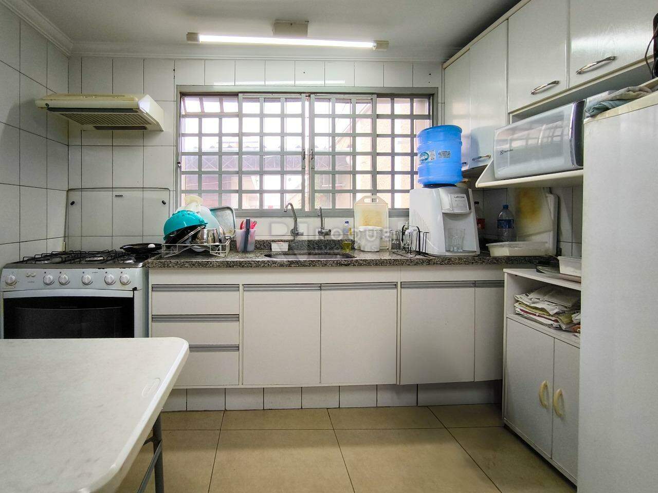 Casa Residencial à venda no bairro Centro: COZINHA EDÍCULA