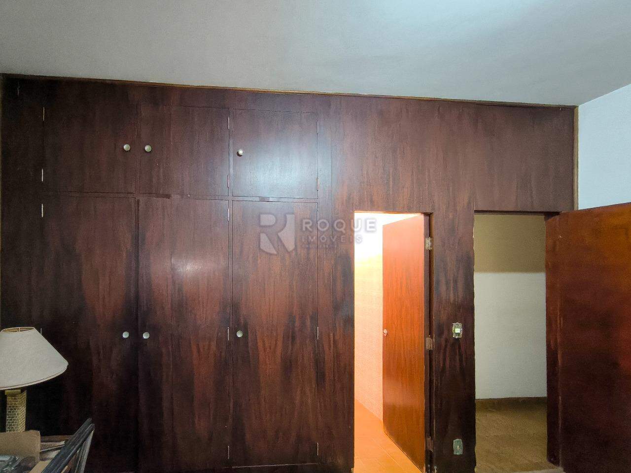 Casa Residencial à venda no bairro Centro: SUÍTE 2