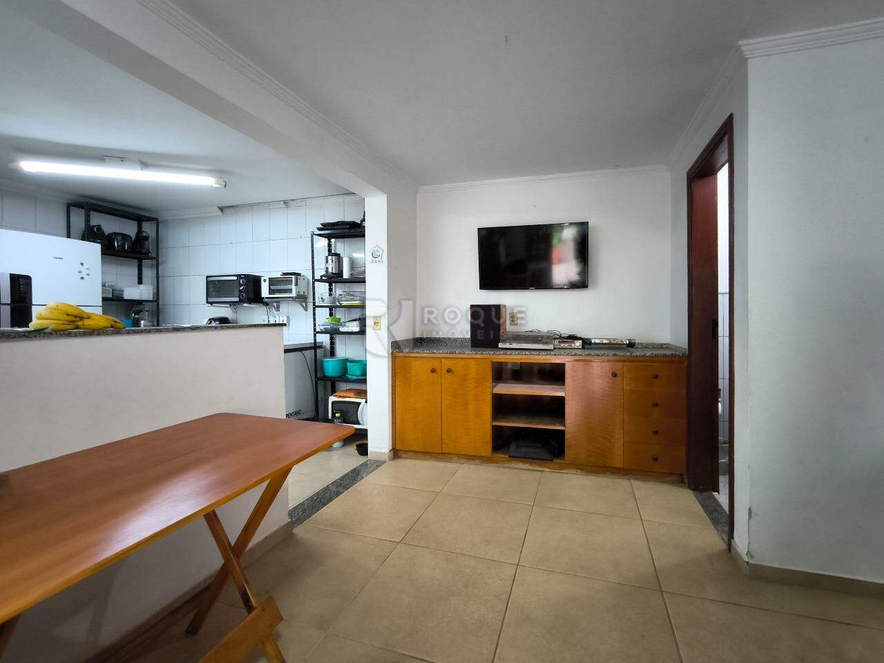 Casa Residencial à venda no bairro Centro: SALA DE ESTAR EDÍCULA
