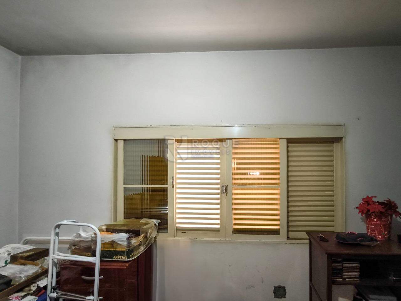Casa Residencial à venda no bairro Centro: SUÍTE 2