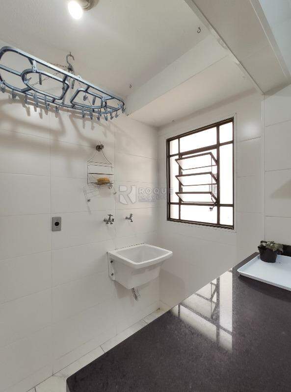 Apartamento para aluguel no bairro Itaipu: Área de serviço 