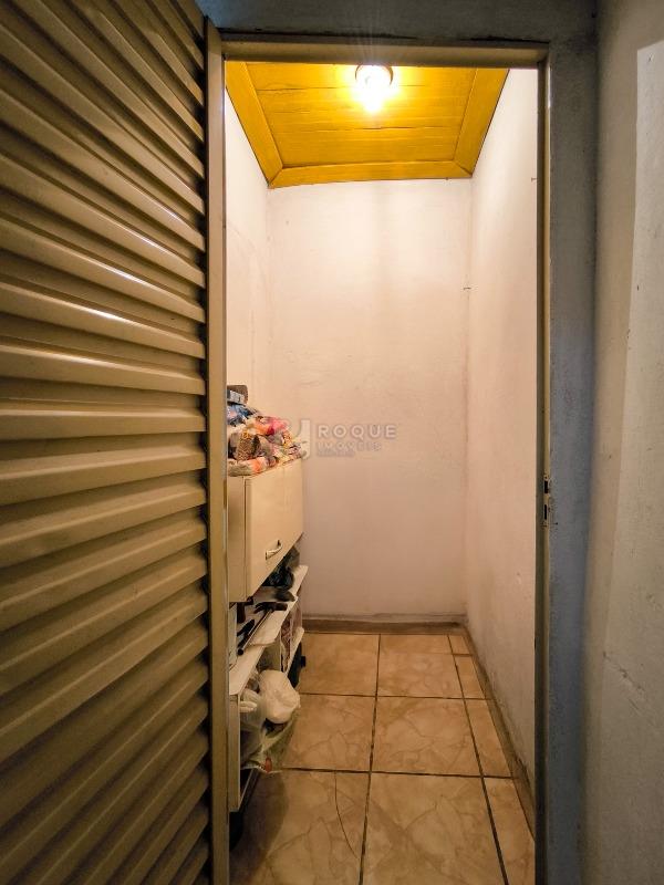 Casa Residencial à venda no bairro Jardim Ipiranga: DESPENSA