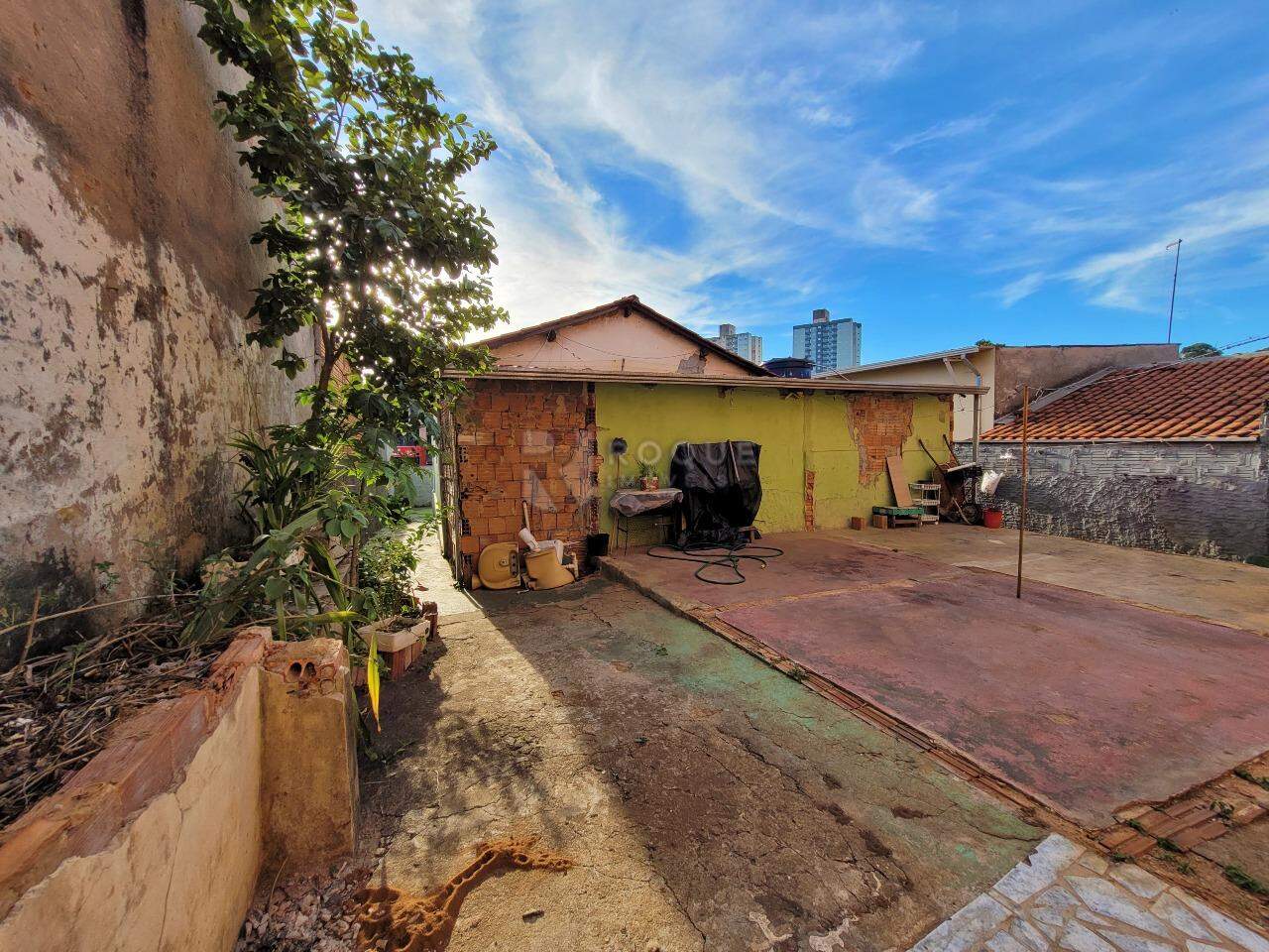 Casa Residencial à venda no bairro Jardim Ipiranga: Área de serviço