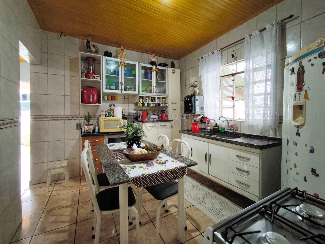 Casa Residencial à venda no bairro Jardim Ipiranga: COZINHA