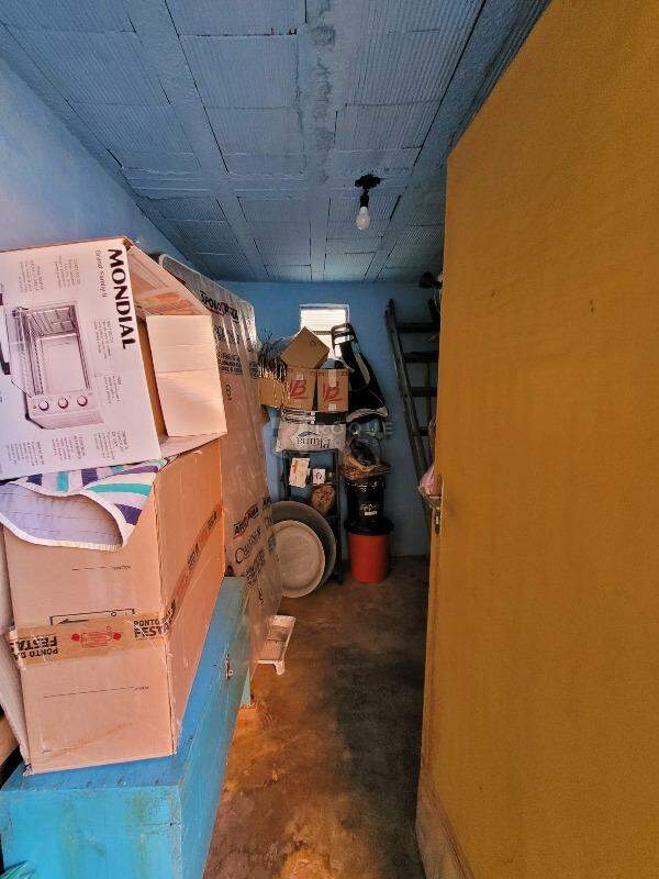 Casa Residencial à venda no bairro Jardim Ipiranga: Despensa